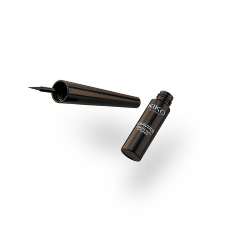 Lumiverse Sparkle Blitz Eyeliner - 90000539_KC000001145003B_03 Nebula Noir_KC000001145003B_03_01