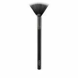 Face 12 Powder Fan Brush - 90000539_KA000000217001B_KA000000217001B_01