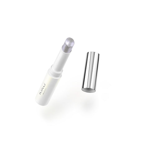 Snow-Kissed Holiday Icy Charm Eyeshadow Stick - 90000539_KC000001162002B_02 Iced gaze_KC000001162002B_02_01